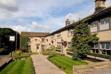 Accommodation at The Fleece Inn in barkisland