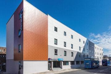 Accommodation at Travelodge Southampton Central in southampton airport