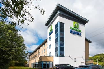 Accommodation at Holiday Inn Express Swindon - West by IHG in mod lyneham