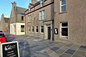 Accommodation at The Shore in kirkwall airport