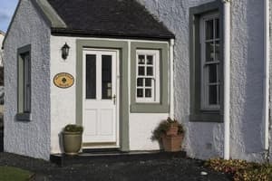 Accommodation at Glenegedale House in islay airport