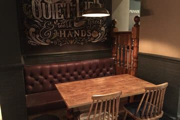 Accommodation at The Crafty Cow in bristol filton airport