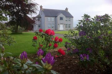 Accommodation at Ballyharvey House B & B in belfast international airport