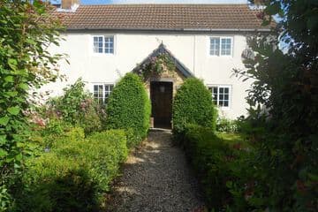 Accommodation at Villa Farm Cottage in humberside airport