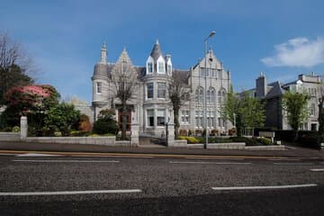 Accommodation at Atholl Hotel in aberdeen airport