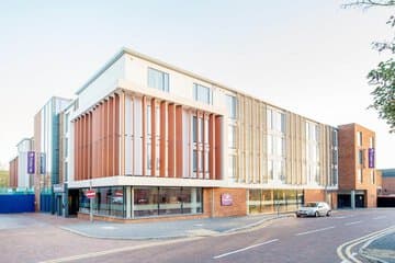 Accommodation at Premier Inn St. Albans City Centre in london luton airport