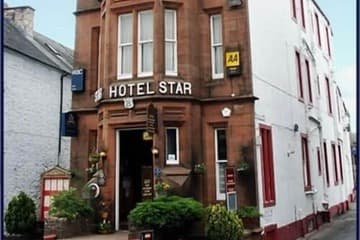 Accommodation at The Famous Star Hotel in carlisle lake district airport
