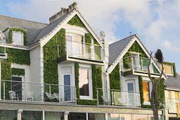 Accommodation at OYO Newquay Beach Hotel in newquay airport