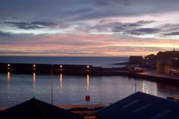 Accommodation at Harbour House B & B in wick airport