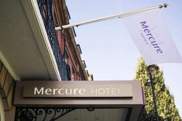 Accommodation at Mercure Doncaster Centre Danum Hotel in doncaster