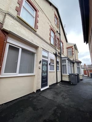 Accommodation at Cherry Property - Hornby Road in blackpool airport