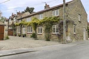 Accommodation at Tillers Cottage in allerston
