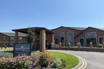 Accommodation at Burntwood Court Hotel in hemsworth