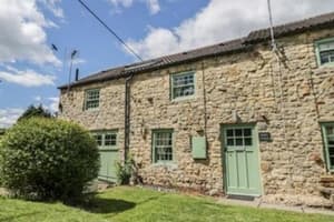 Accommodation at Loft Cottage in scruton