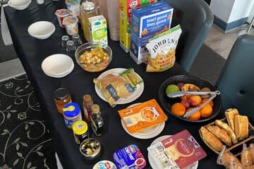 Accommodation at Ascot Grange Hotel - Voujon Restaurant in headingley