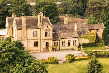 Accommodation at Classic Lodges - Bagden Hall Hotel in scissett