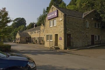 Accommodation at Premier Inn Halifax South in exley
