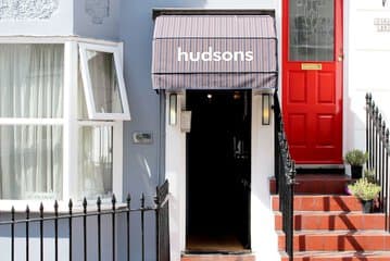 Accommodation at Hudsons in brighton city airport