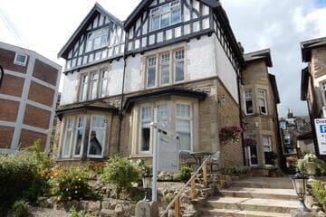 Accommodation at Springdale Guest House in harrogate