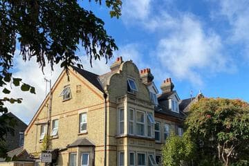 Accommodation at A &  B Guest House Cambridge Ltd in cambridge city airport