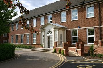 Accommodation at Mitchell Hall in cranfield airport
