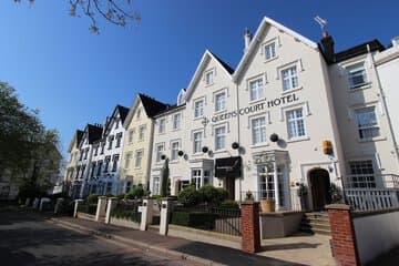 Accommodation at Queens Court Hotel in exeter airport