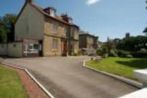 Accommodation at Dellwood Hotel in campbeltown airport