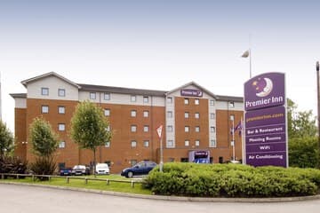 Accommodation at Premier Inn Castleford Xscape - M62 J32 in castleford