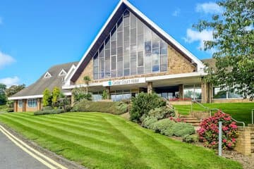 Accommodation at Cedar Court Huddersfield in huddersfield