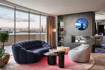 Accommodation at W Edinburgh in edinburgh airport