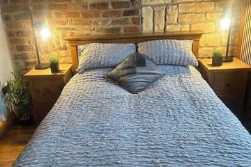 Accommodation at THE SHEPHERDS REST in sowerby bridge