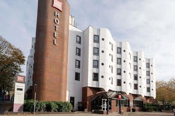Accommodation at ibis Portsmouth Centre in portsmouth airport hampshire