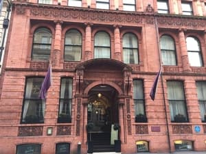 Accommodation at Quebecs in leeds