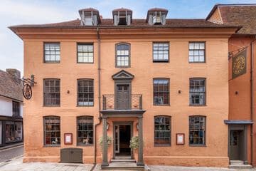 Accommodation at The George in Rye in lydd airport