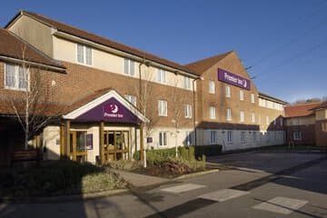 Accommodation at Premier Inn Swindon West - M4 J16 in mod lyneham