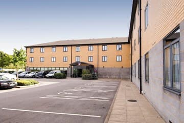 Accommodation at Premier Inn Sheffield Meadowhall in rotherham