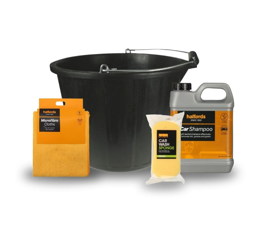 £8 Halfords Car Cleaning Bucket Bundle