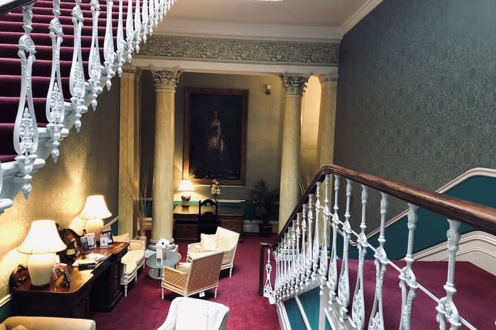 The Royal Hotel Image 6