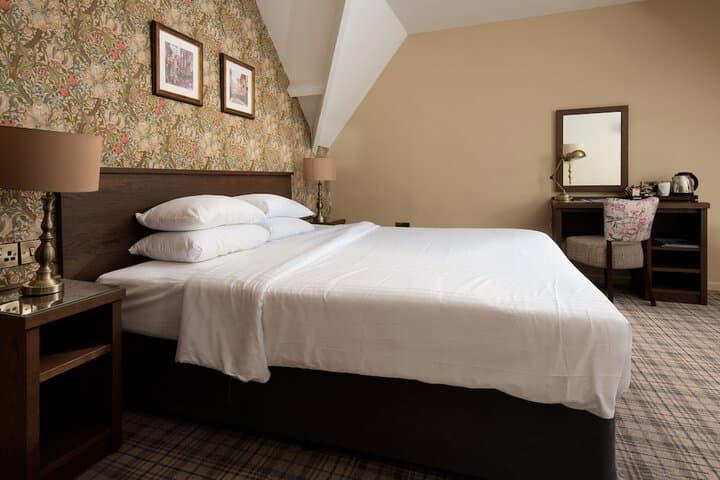 Dean Court Hotel Image 9