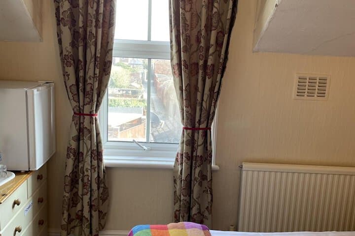 Diamonds Lodge Ltd Image 7