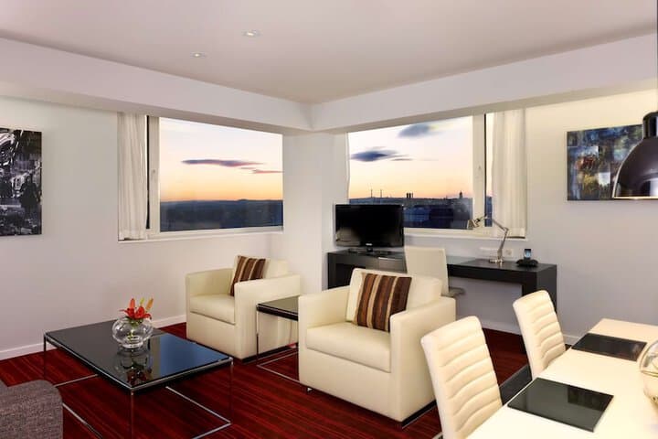 Park Plaza Leeds Image 9