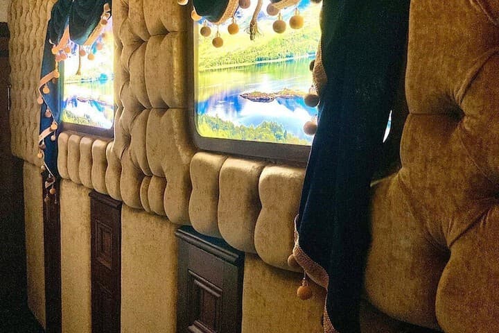 Hocus Pocus Tiny Hotel Image 11