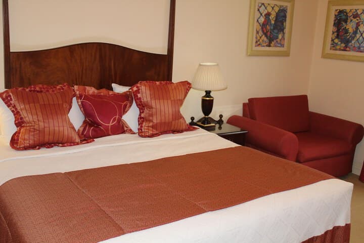 Ringwood Hall Hotel &  Spa Image 3