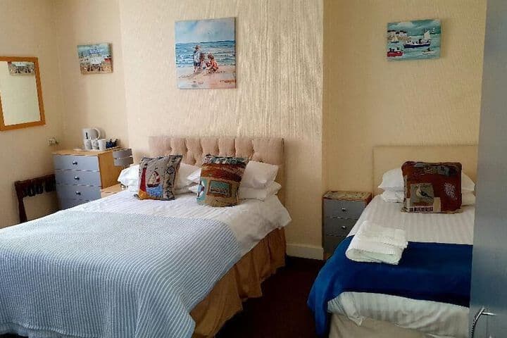 Rivelyn Hotel Bar &  Restaurant Image 6