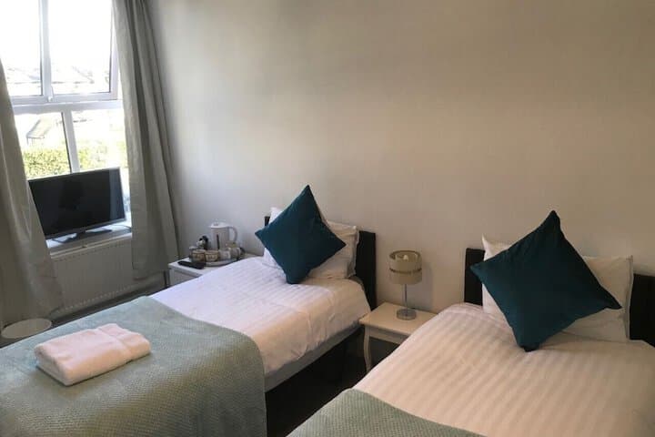 The Dalbury and Palmer Image 8