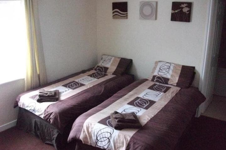 Three Tuns Hotel Image 5