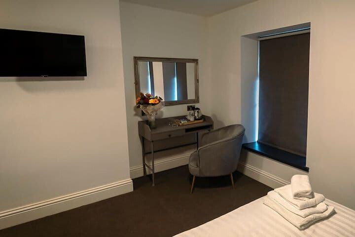 Friendship Hotel Image 7