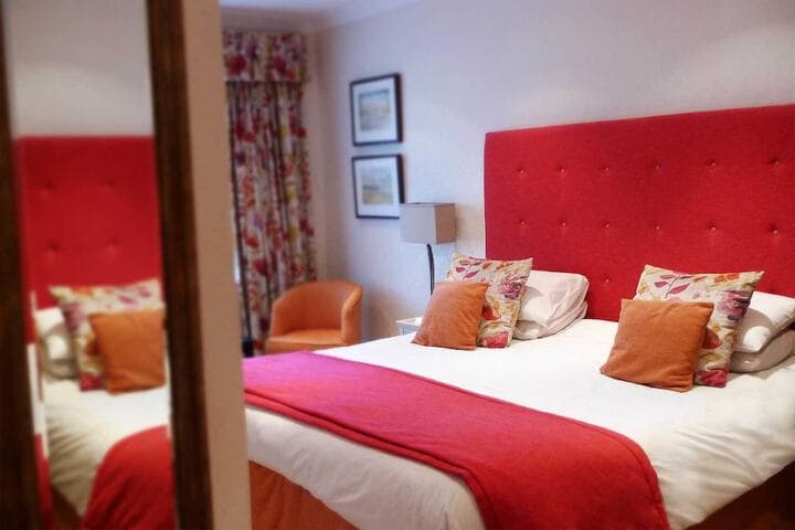 Ascot House Hotel Image 9