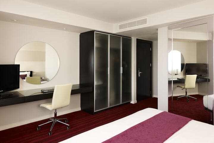 Park Plaza Leeds Image 6