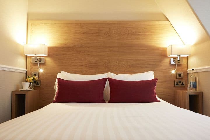 Palm Court Hotel Image 9